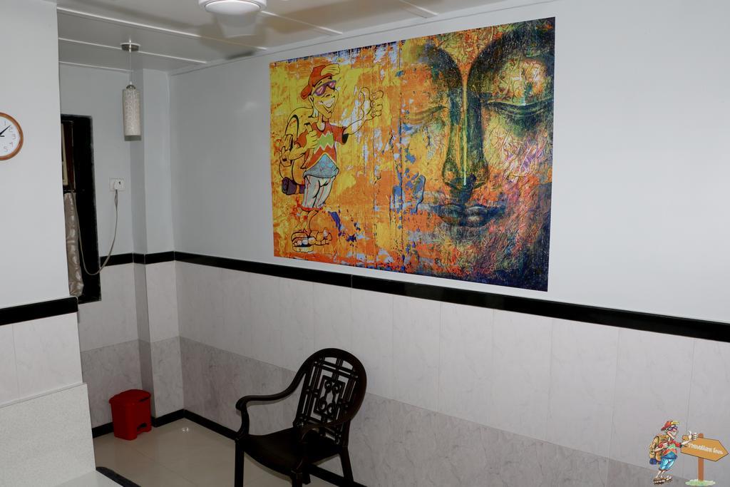 Traveller'S Inn Hotel - Fort Bombay Extérieur photo